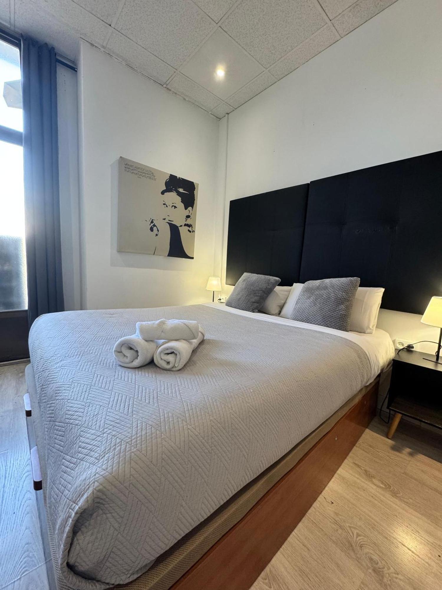 Opera Lux Otel Madrid Dış mekan fotoğraf